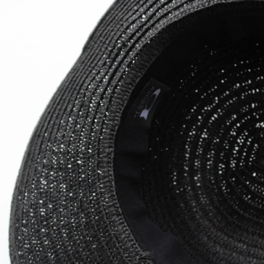 August silk hat